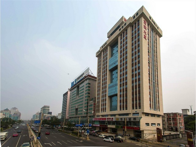 衢州超白弯钢玻璃